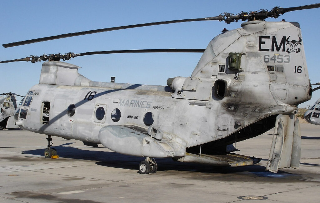 CH-46 SEA KNIGHT